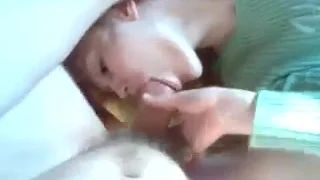После нежного минета Алена отдалась Игорю в киску